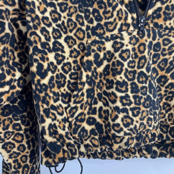 Aritzia TNA Lena Leopard Half Zip Fleece Sweater Sz XS - Picture 4 of 12